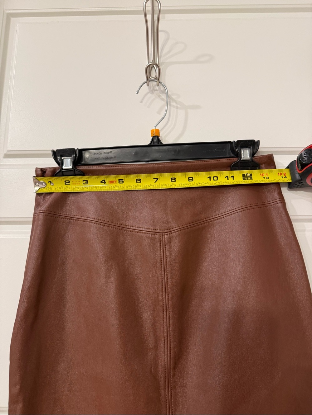 Express Women's Brown polyester Pencil Skirt - Picture 4 of 9